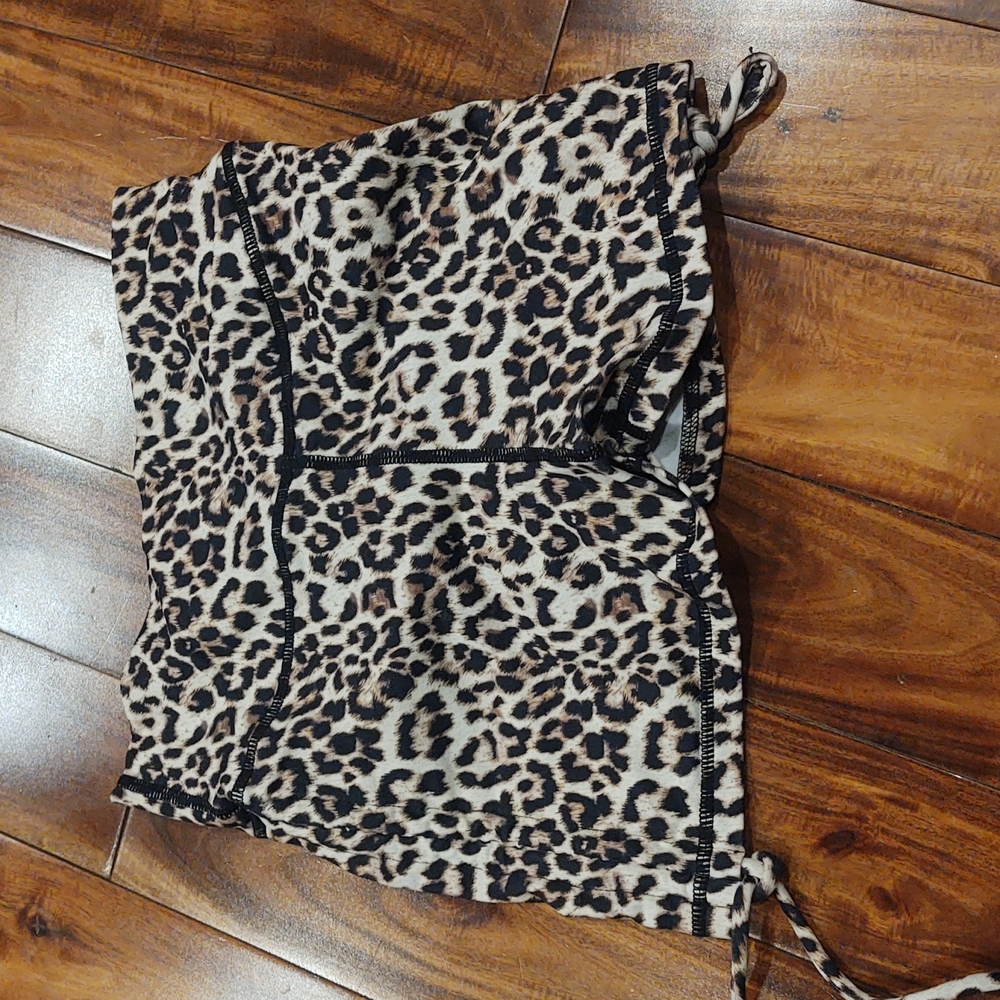 Zyia Leopard shorts
